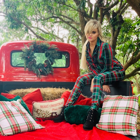 Meet your Posher, Mia - Picture 7 of 8